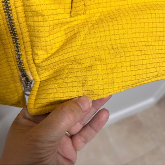 Tommy Hilfiger Vintage Yellow Quilted Vest  Insert Women’s Medium Outerwear Fall - Picture 7 of 16